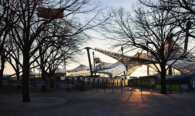 NBA球员数据统计：得分、篮板、助攻排行,